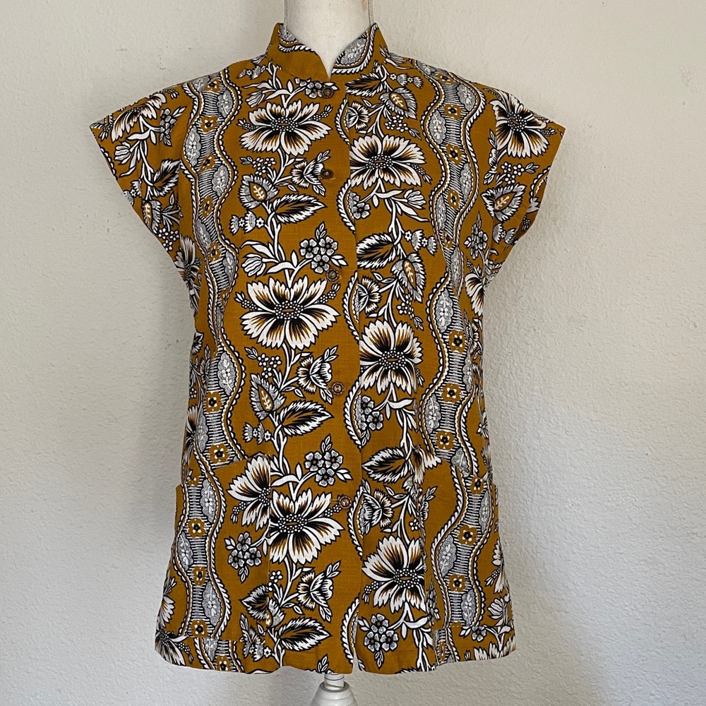 Vintage 70s Hawaiian Floral Cotton Shirt with Pockets Made In Hawaii